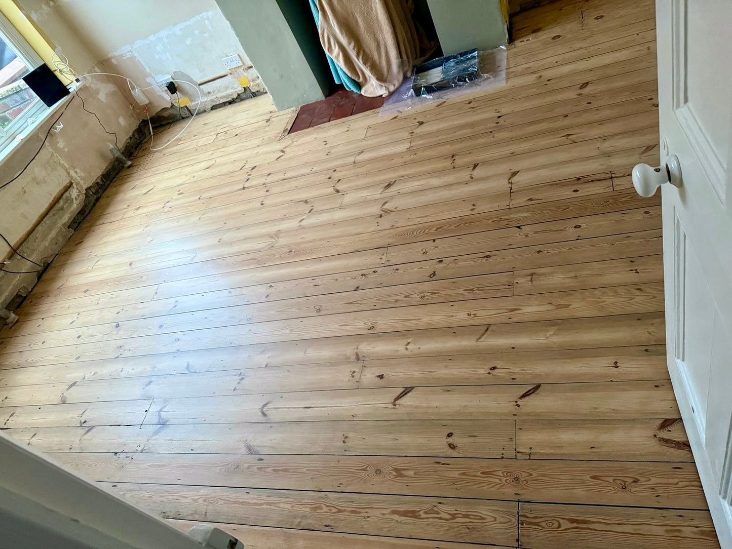 #Sandhouse OmniTone™ Bare Naked Varnish (Raw Wood Look)